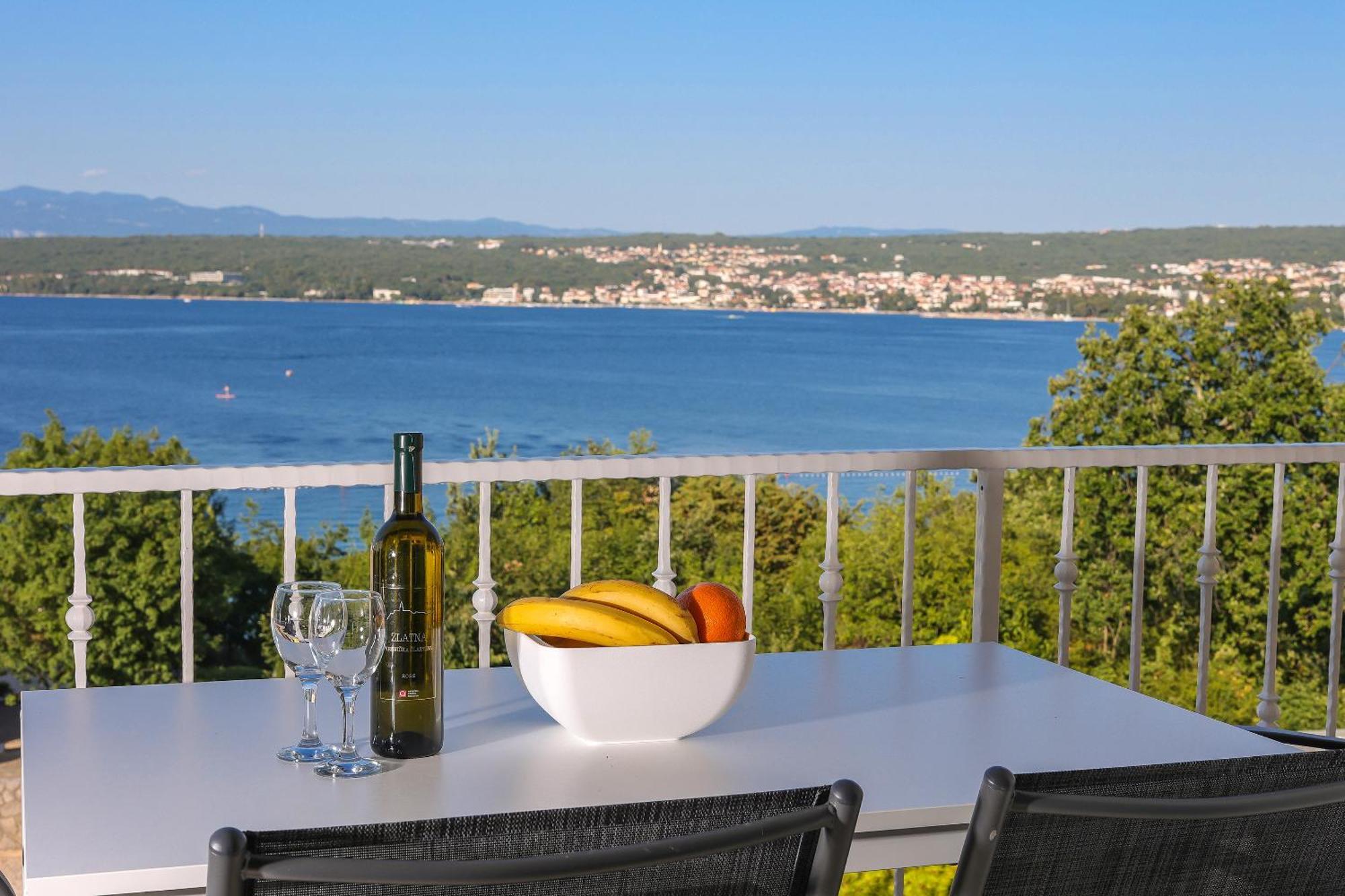 Apartamento Sea View By Moro Malinska Exterior foto