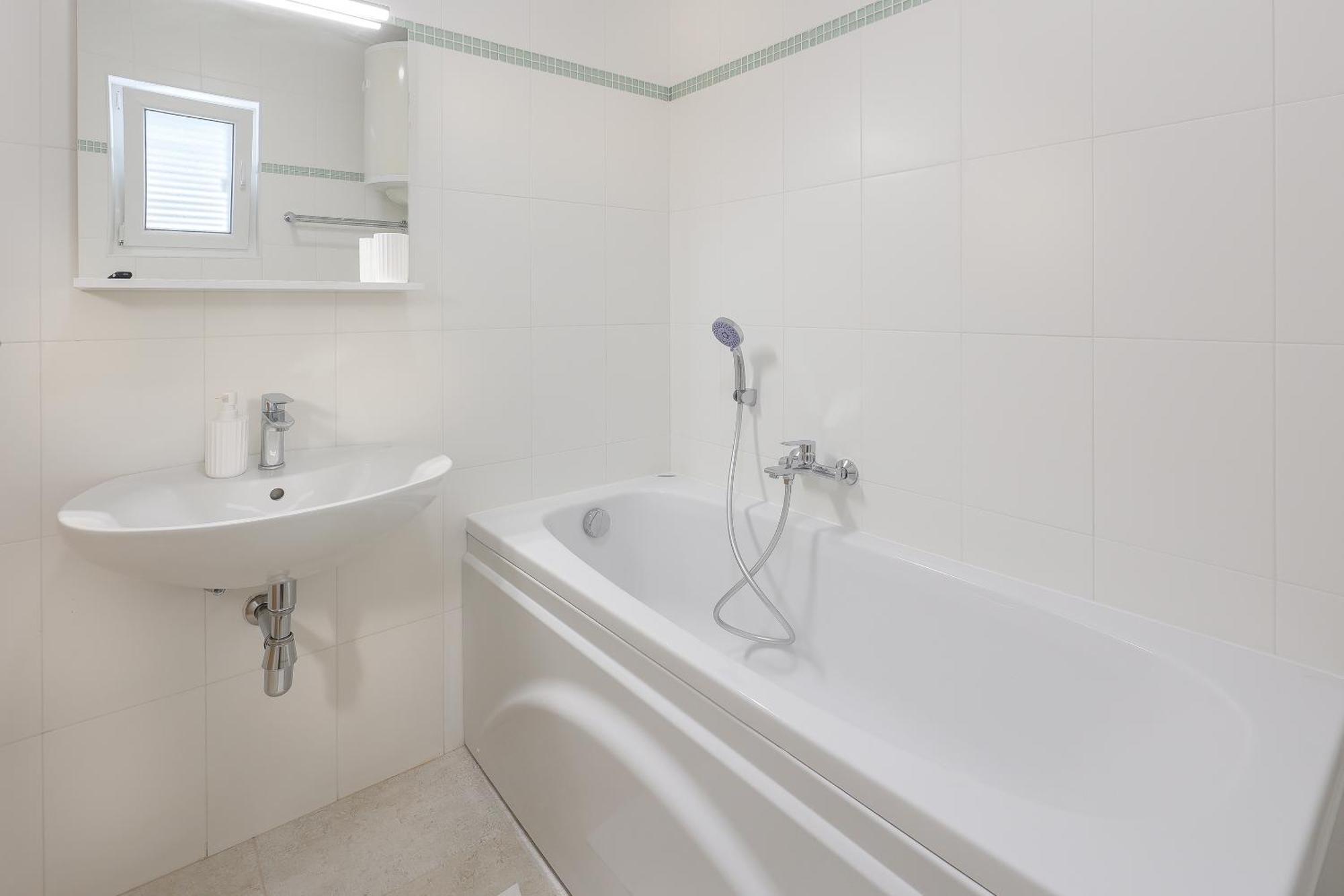 Apartamento Sea View By Moro Malinska Exterior foto